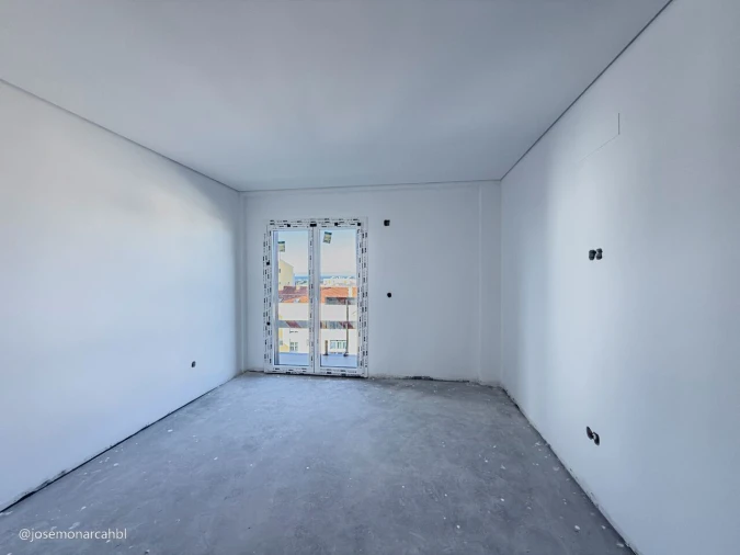 Apartamento T2 para Venda em Mafra Foto 7