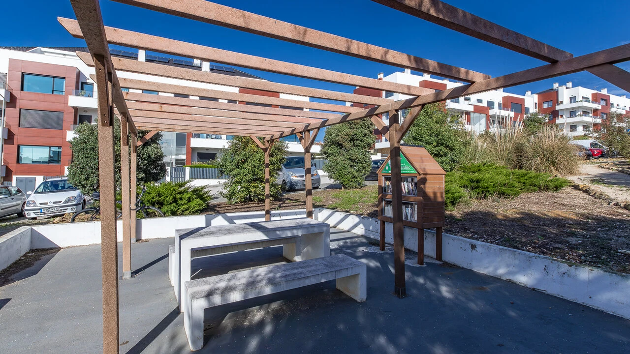 Apartamento T2 para Venda em Ericeira Foto 31