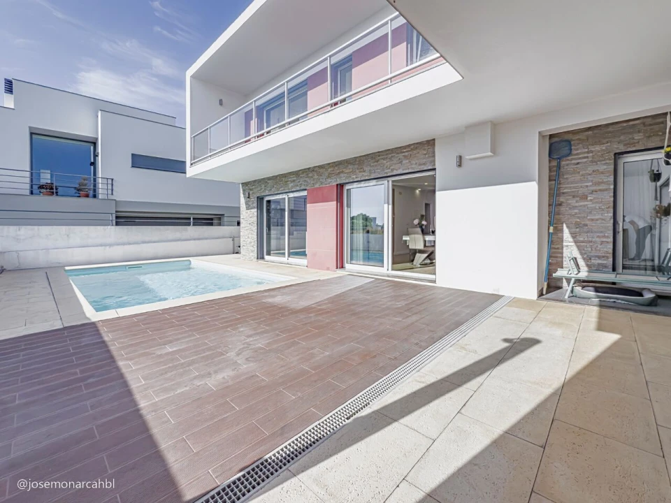 Moradia T4 para Venda em Mafra Foto 25