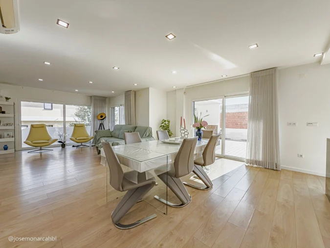 Moradia T4 para Venda em Mafra Foto 3