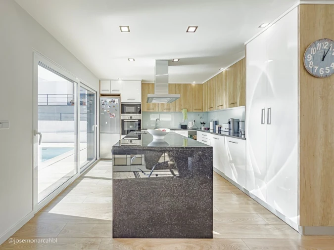 Moradia T4 para Venda em Mafra Foto 4