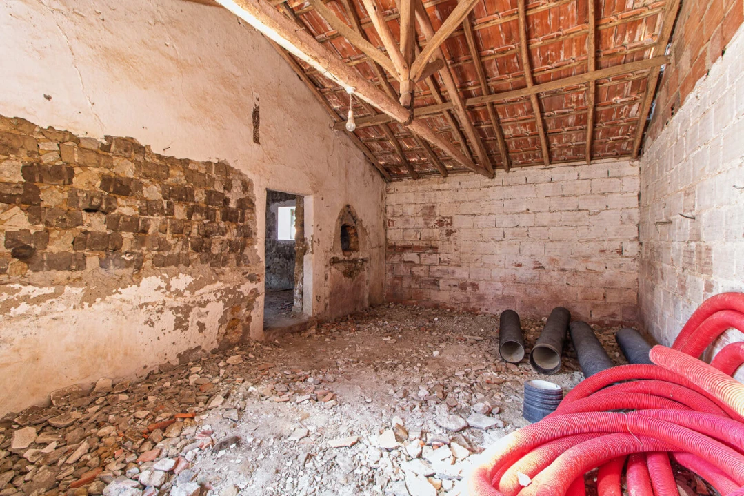 Moradia T1 para Venda em São Pedro da Cadeira Foto 7