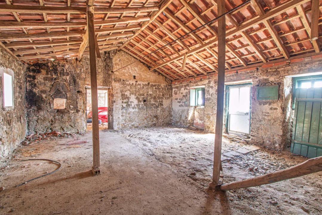 Moradia T1 para Venda em São Pedro da Cadeira Foto 12