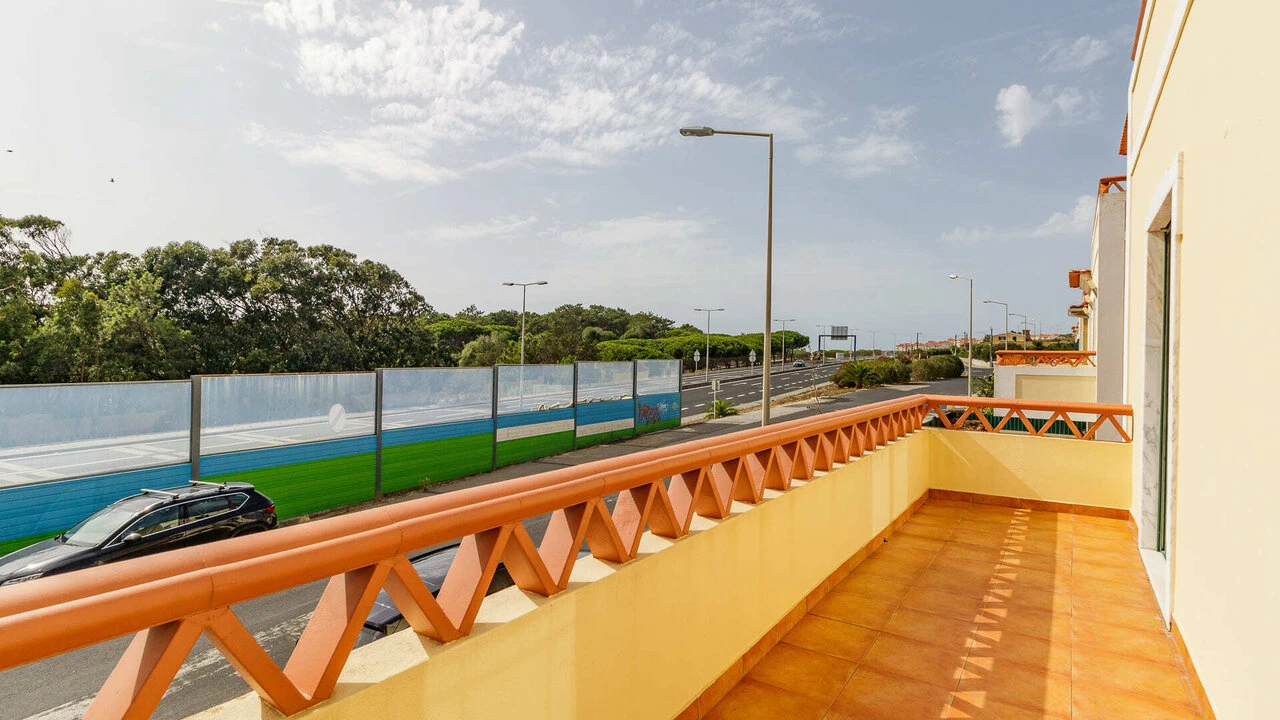 Moradia T4 para Venda em Ericeira Foto 8