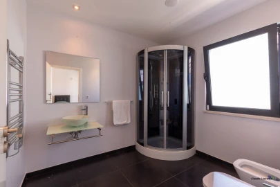 Moradia T5 para Venda em Ericeira