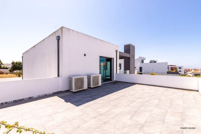 Moradia T5 para Venda em Ericeira
