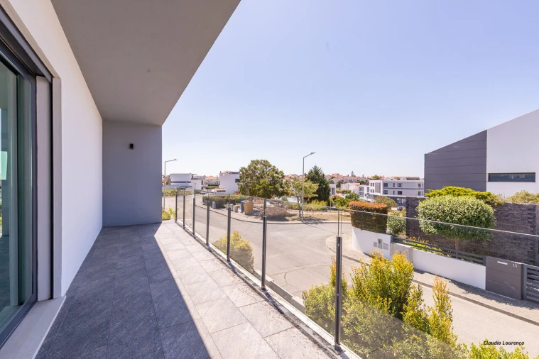 Moradia T5 para Venda em Ericeira Foto 37