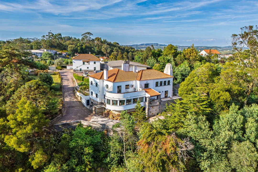 Moradia T5 para Venda em Lousa Foto 1