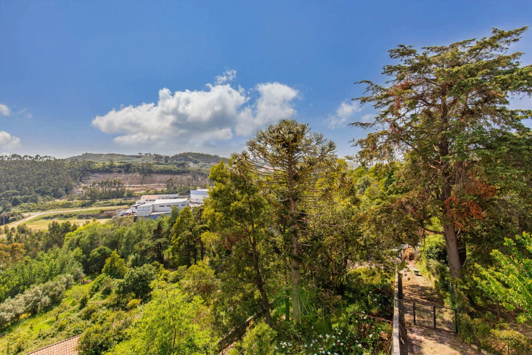 Moradia T5 para Venda em Lousa Foto 40