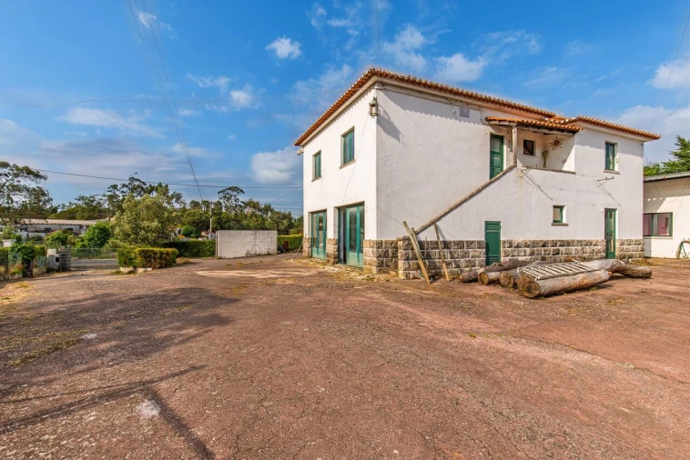 Moradia T5 para Venda em Lousa Foto 46