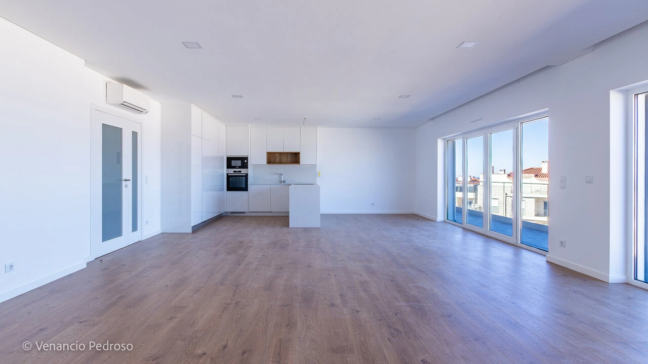 Apartamento T4 para Venda em Ericeira Foto 8