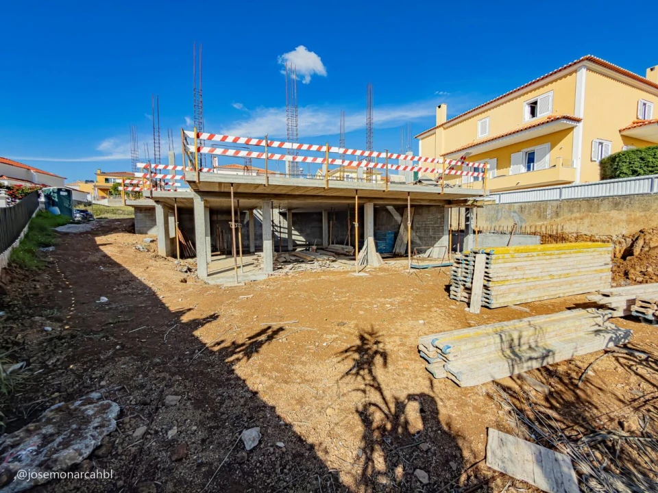 Moradia T4 para Venda em Mafra Foto 3