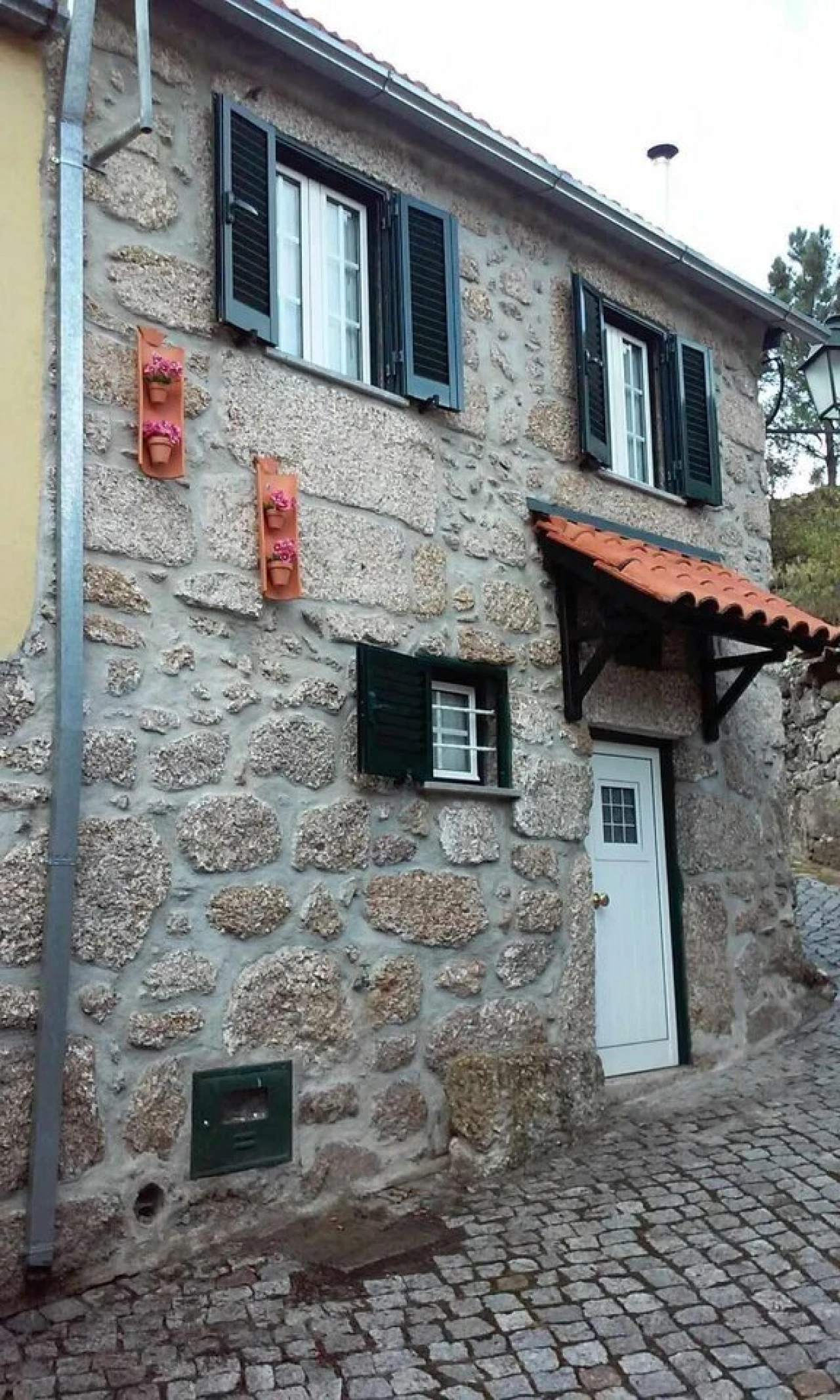 Moradia T2 para Venda em Sabugueiro Foto 1