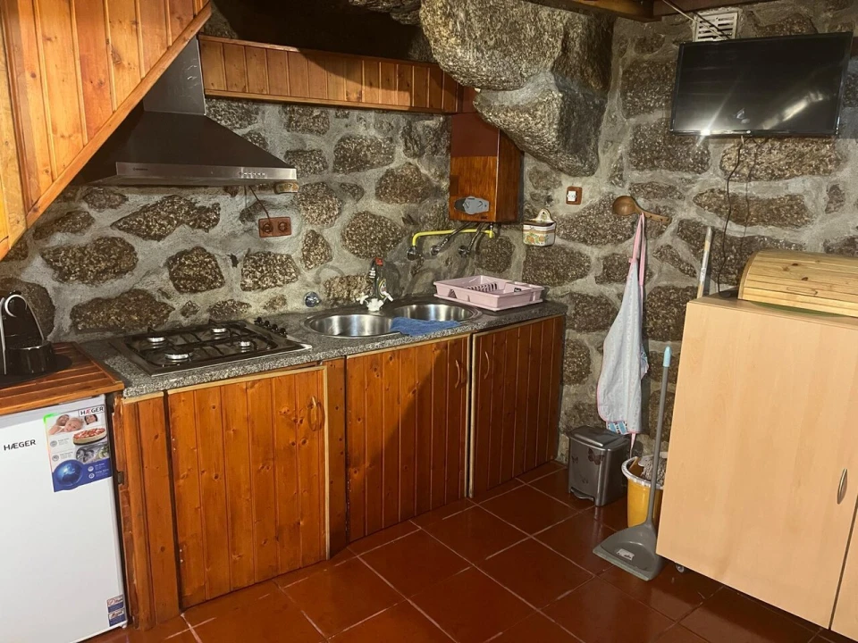 Moradia T2 para Venda em Sabugueiro Foto 6