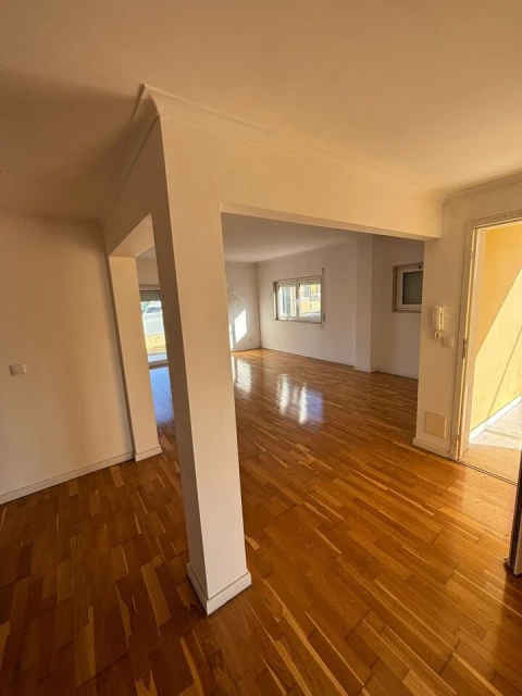 Moradia T4 para Venda em Alcabideche