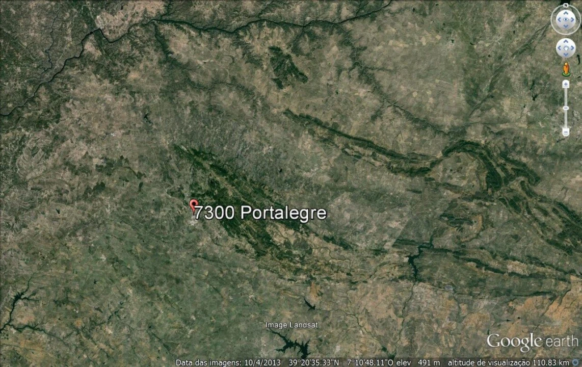 Quinta T0 para Venda em Avis Foto 1