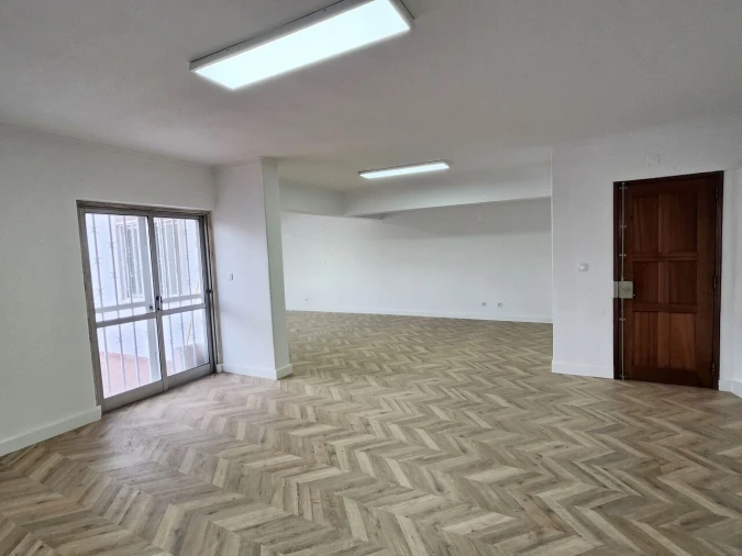 Escritório para Arrendamento em Odivelas Foto 6