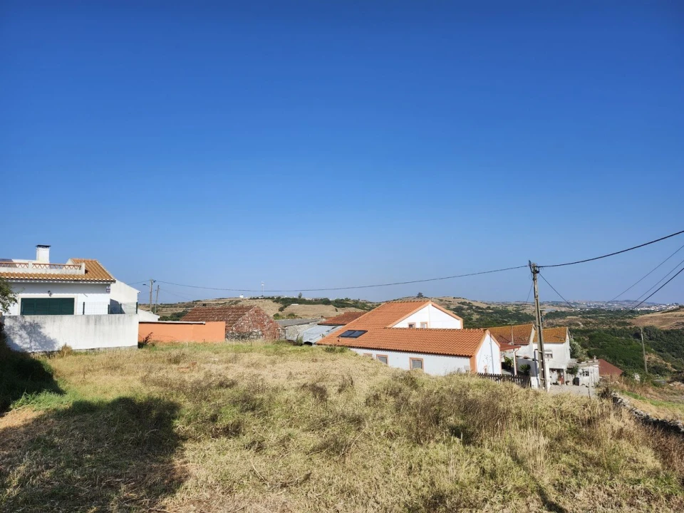 Terreno para Venda em Santo Quintino Foto 3