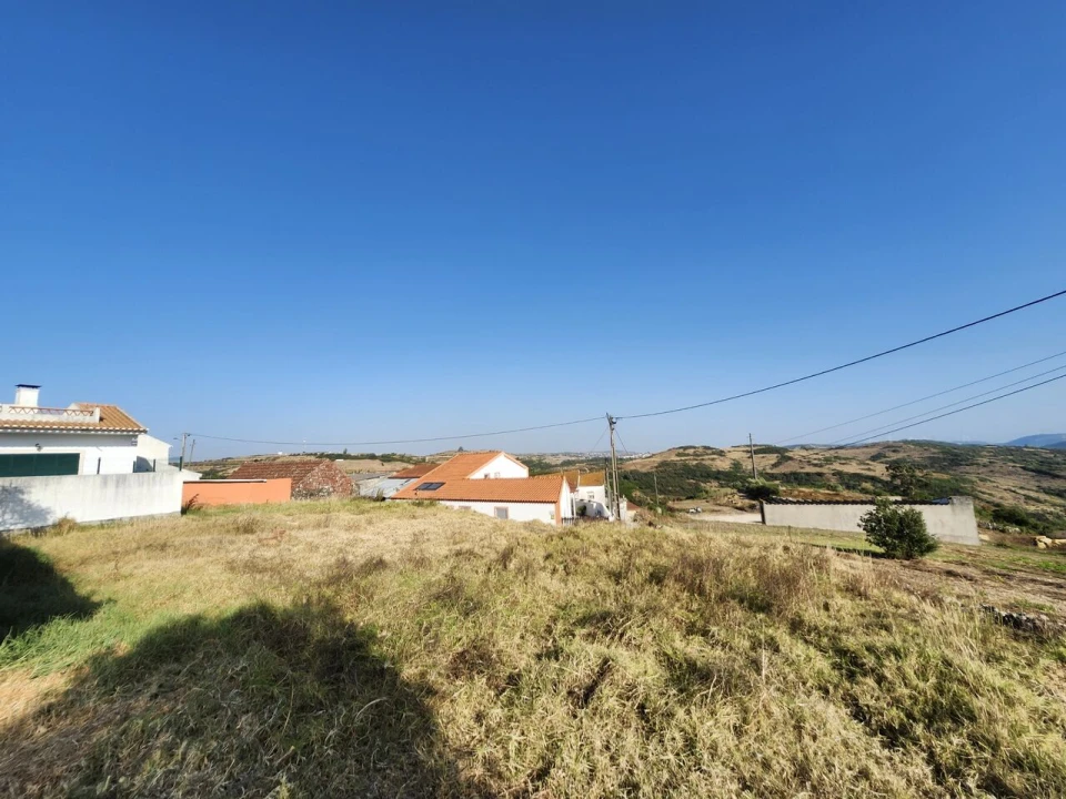 Terreno para Venda em Santo Quintino Foto 5