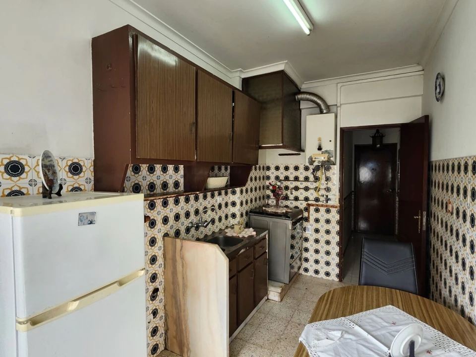 Apartamento T2 para Venda em Odivelas Foto 2