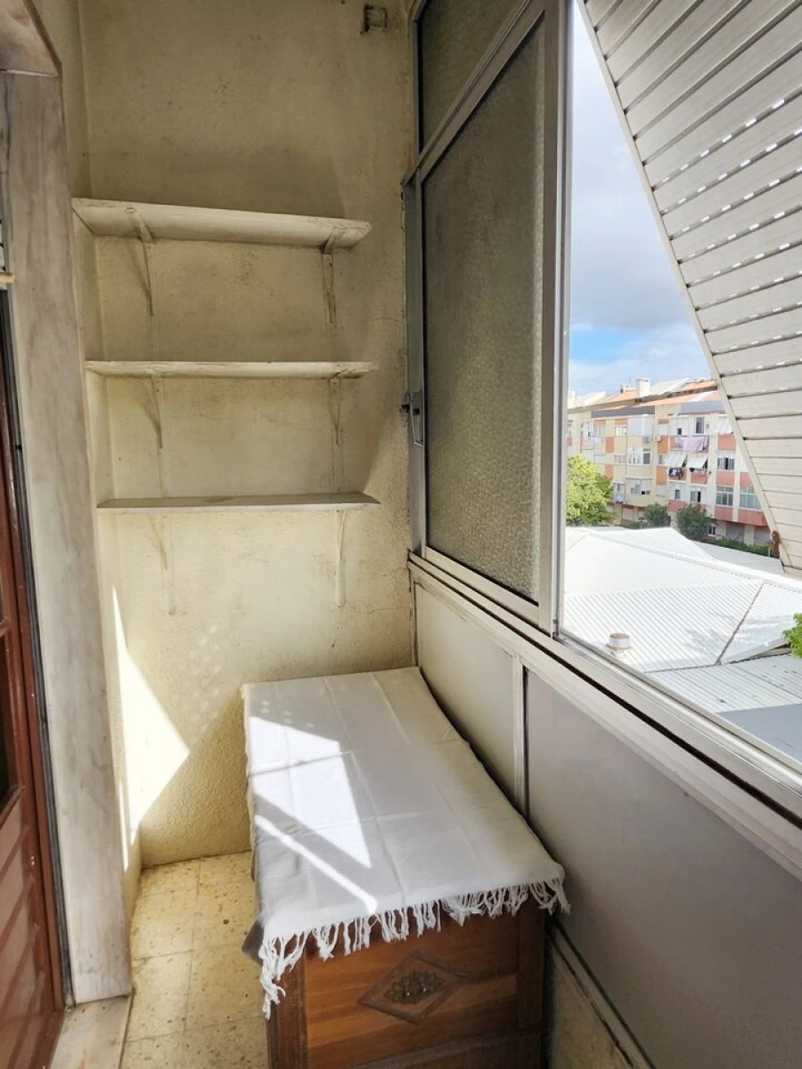 Apartamento T2 para Venda em Odivelas Foto 11