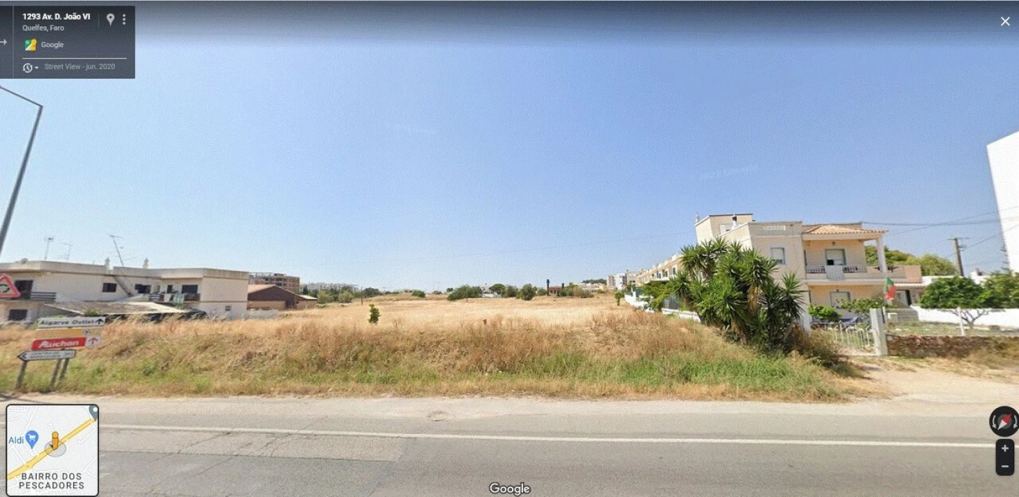 Terreno para Venda em Quelfes Foto 4