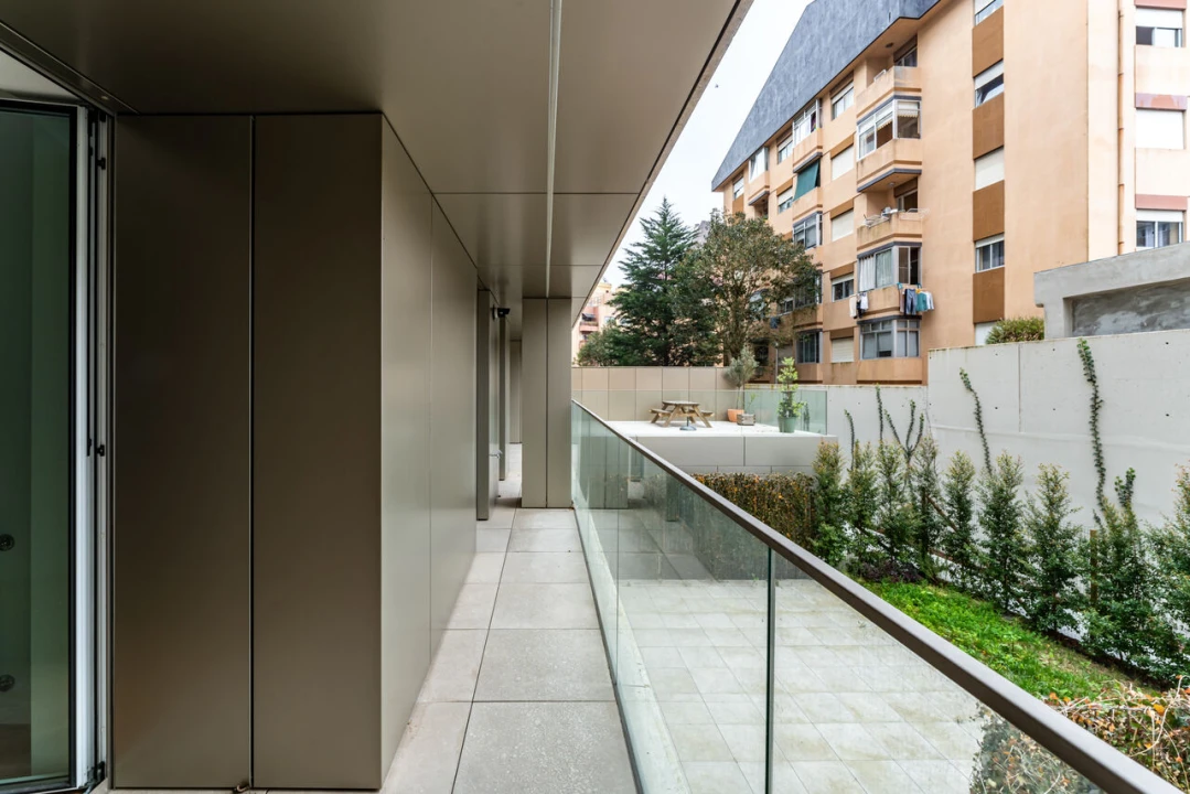 Apartamento T2 para Venda em Paranhos Foto 20