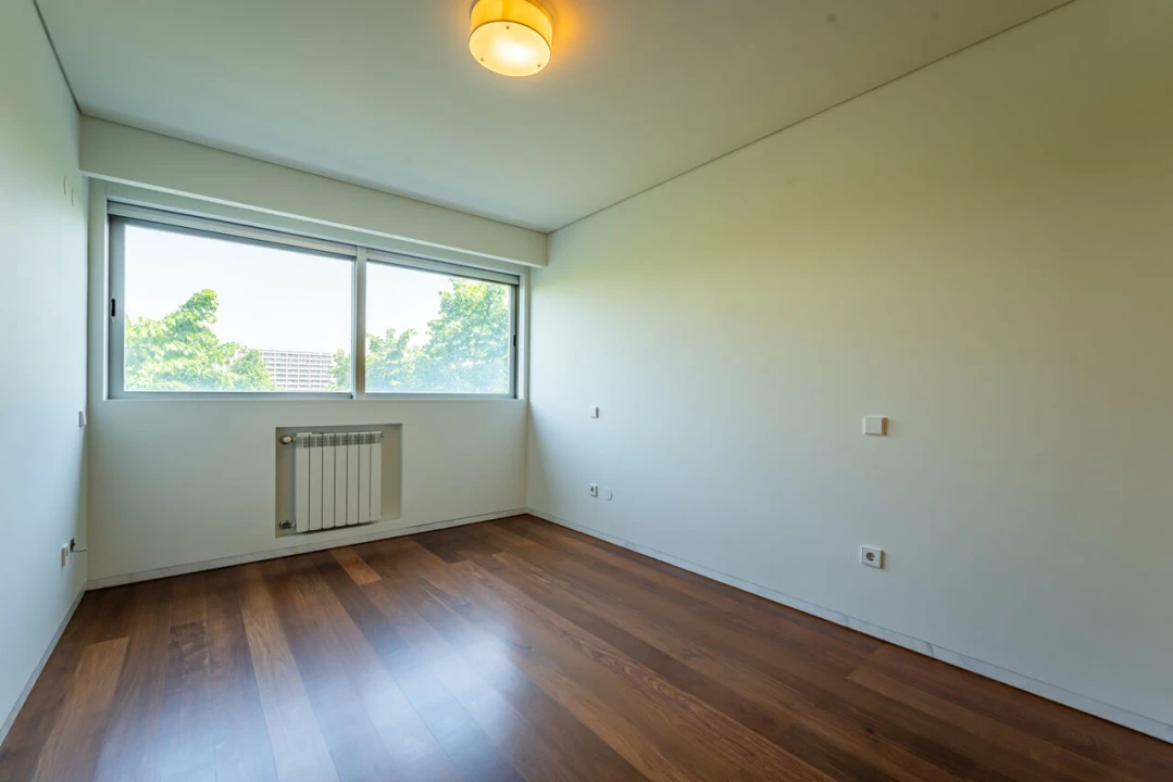 Apartamento T4 para Venda em Campanhã Foto 11