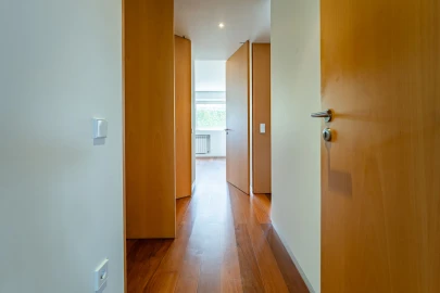 Apartamento T4 para Venda em Campanhã