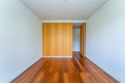 Apartamento T4 para Venda em Campanhã