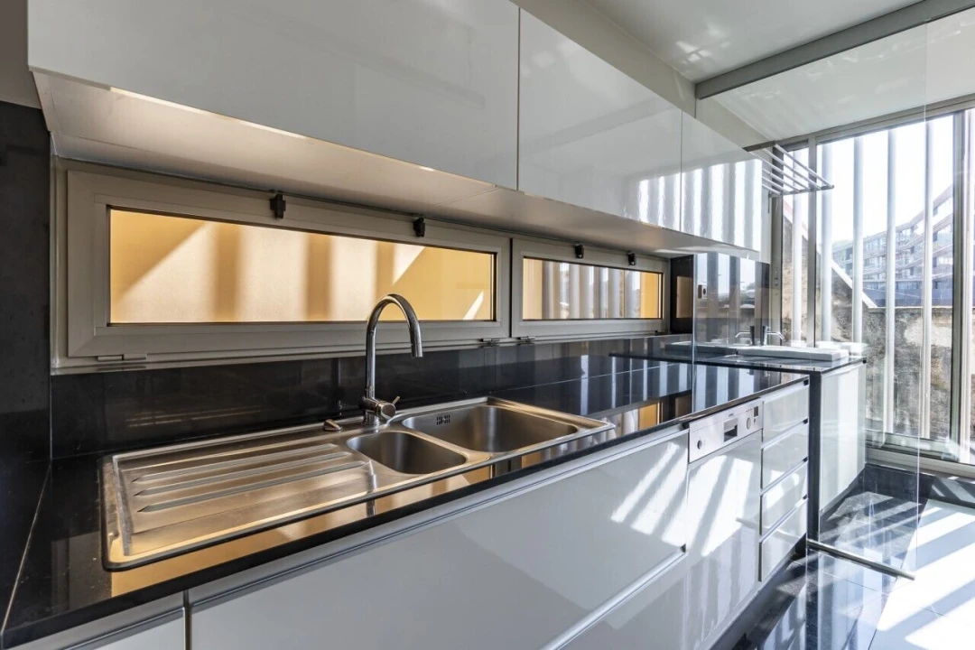 Apartamento T2 para Venda em Lordelo do Ouro e Massarelos Foto 9