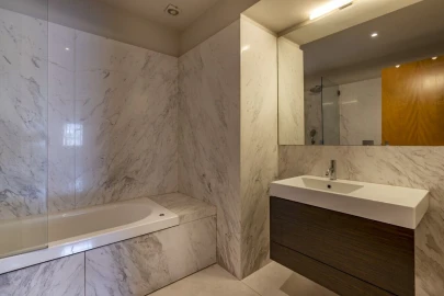 Apartamento T2 para Venda em Lordelo do Ouro e Massarelos