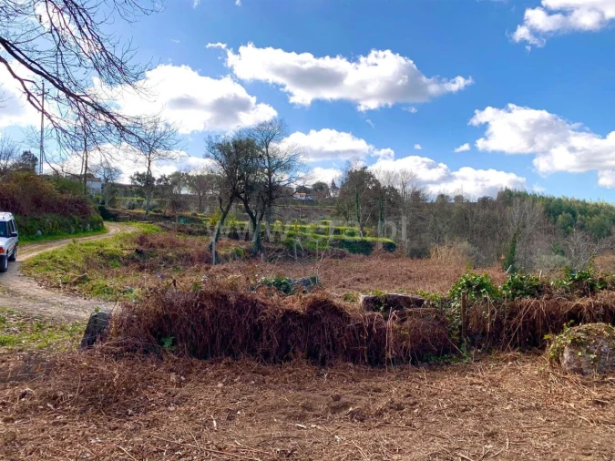 Terreno para Venda em Fornelos Foto 4
