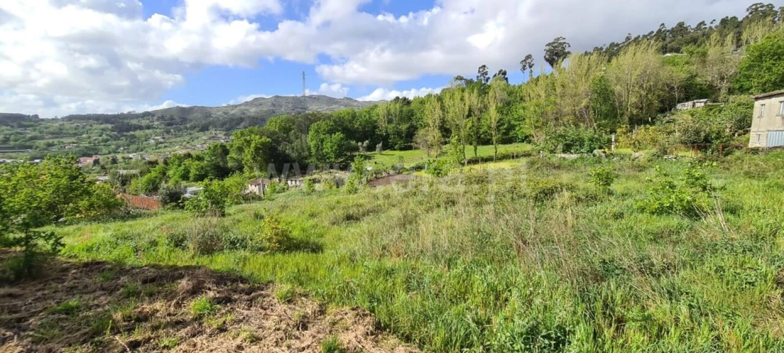 Moradia T1 para Venda em Penhalonga e Paços de Gaiolo Foto 5