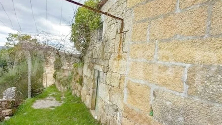 Moradia T0 para Venda em Penhalonga e Paços de Gaiolo