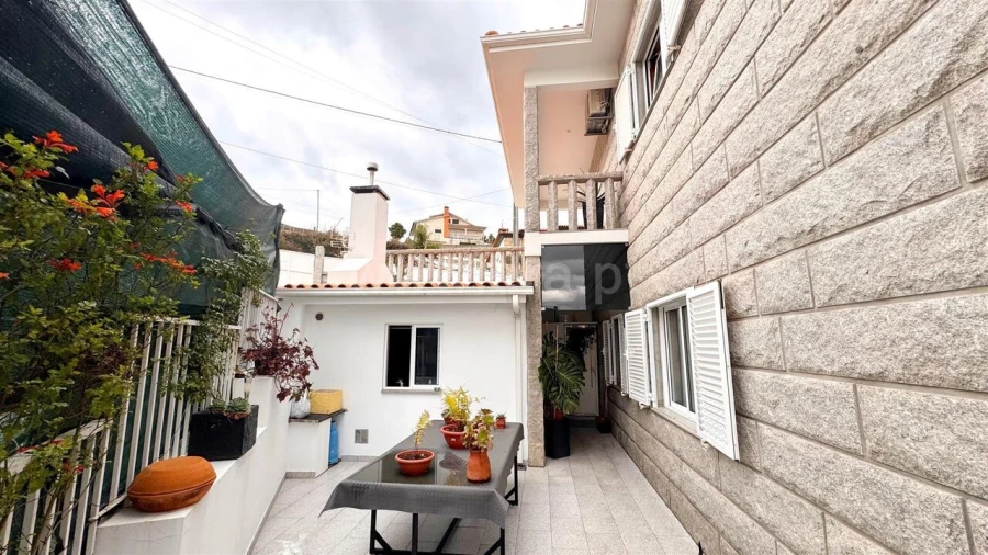 Moradia T3 para Venda em Soalhães Foto 12