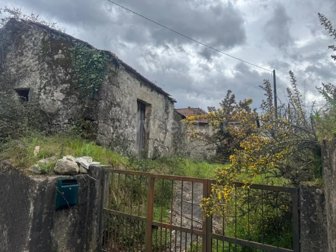 Moradia T1 para Venda em Sousela Foto 1