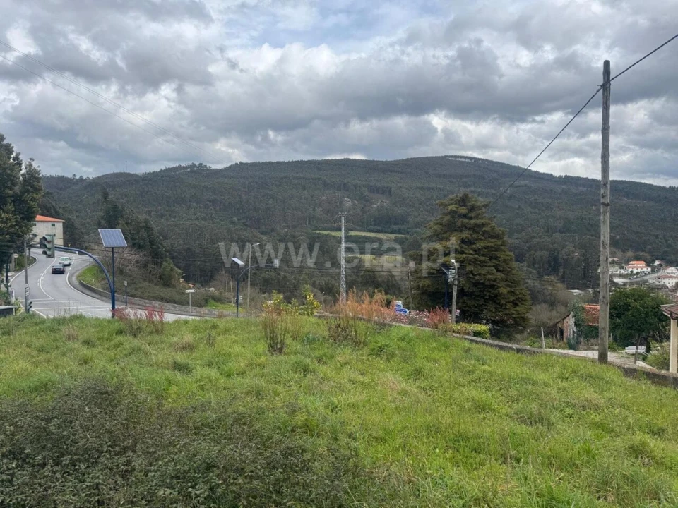 Moradia T1 para Venda em Sousela Foto 4