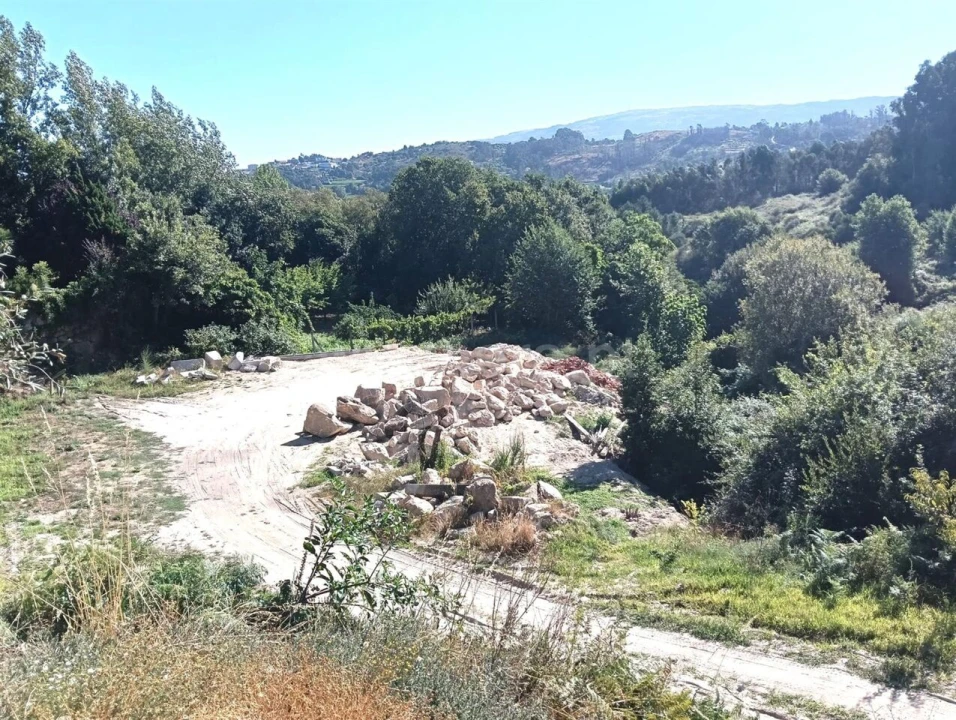 Terreno para Venda em Avessadas e Rosém Foto 10