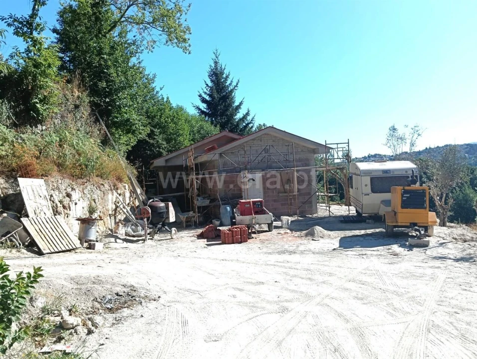 Terreno para Venda em Avessadas e Rosém Foto 6
