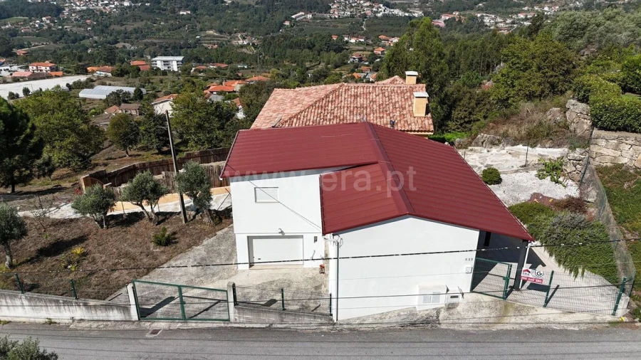 Moradia T3 para Venda em Penhalonga e Paços de Gaiolo