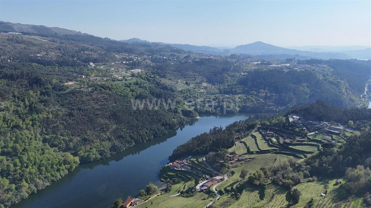 Terreno para Venda em Abragão Foto 14