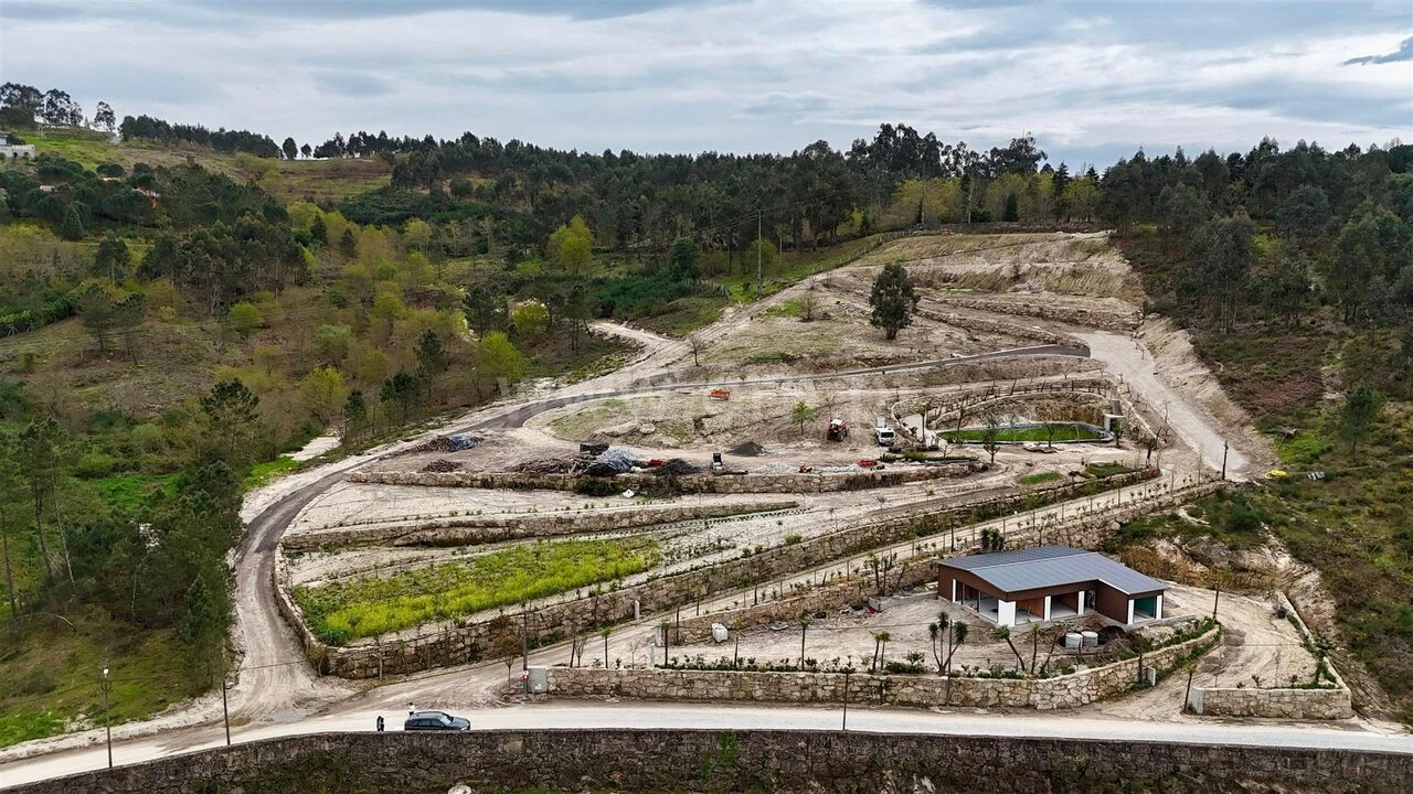 Quinta T0 para Venda em Marco Foto 1