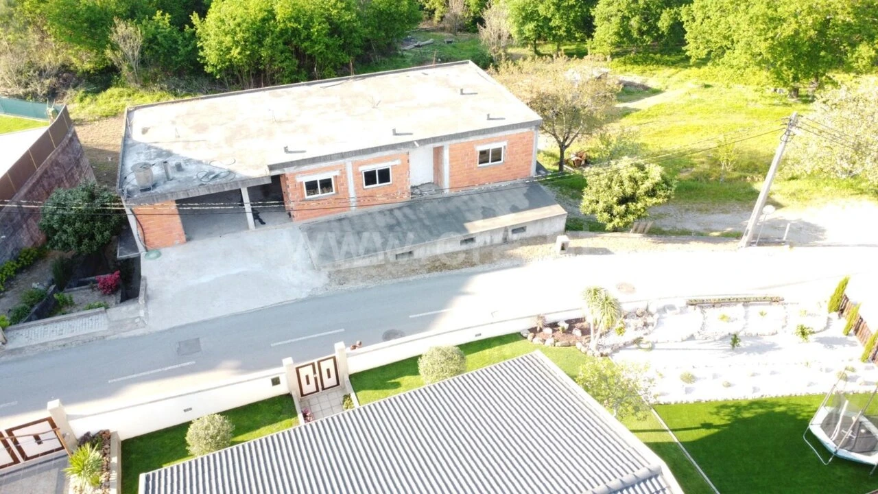 Armazém para Venda em Sande e São Lourenço Foto 12
