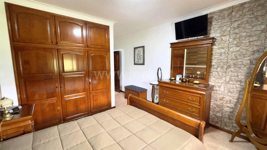 Moradia T4 para Venda em Alpendorada, Várzea e Torrão Foto 18