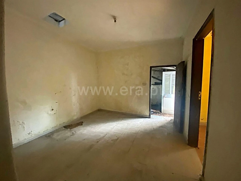 Moradia T1 para Venda em Soalhães Foto 13