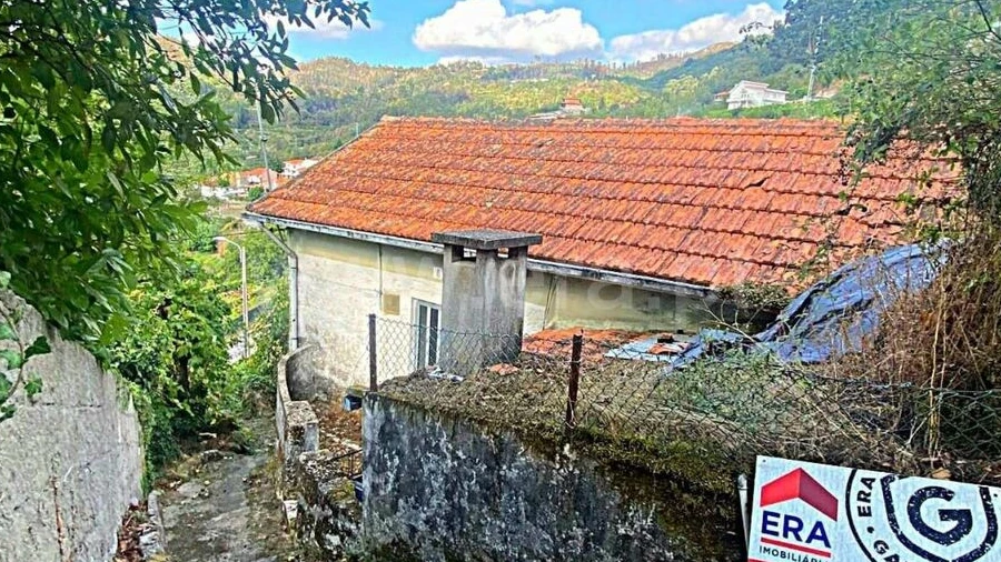 Moradia T1 para Venda em Soalhães