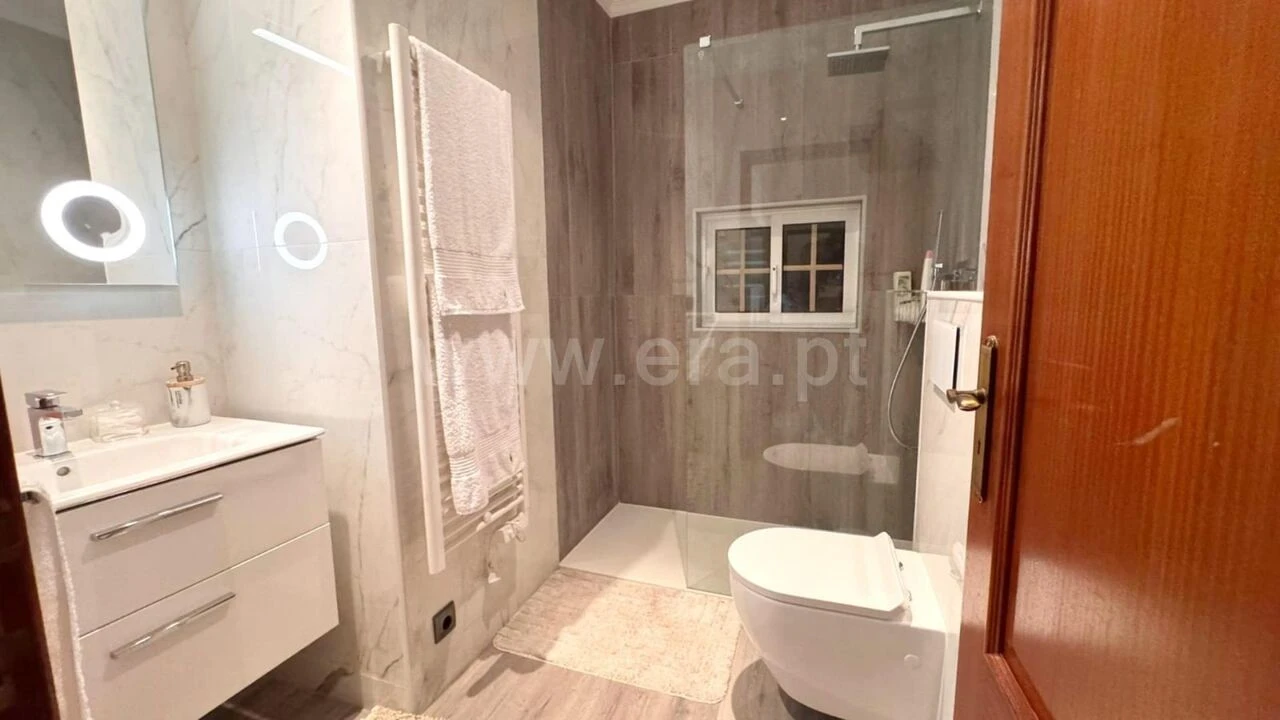 Moradia T3 para Venda em Marco Foto 18