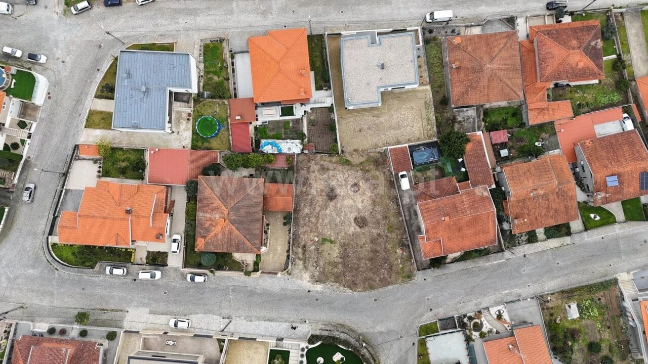 Terreno para Venda em Alpendorada, Várzea e Torrão Foto 5