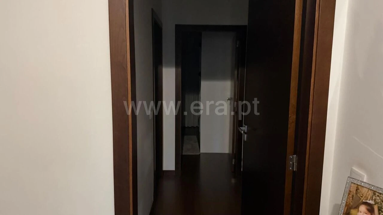 Apartamento T3 para Venda em Alpendorada, Várzea e Torrão Foto 3